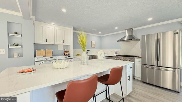 5364 LAURA BELLE LN, Fairfax, VA 22032