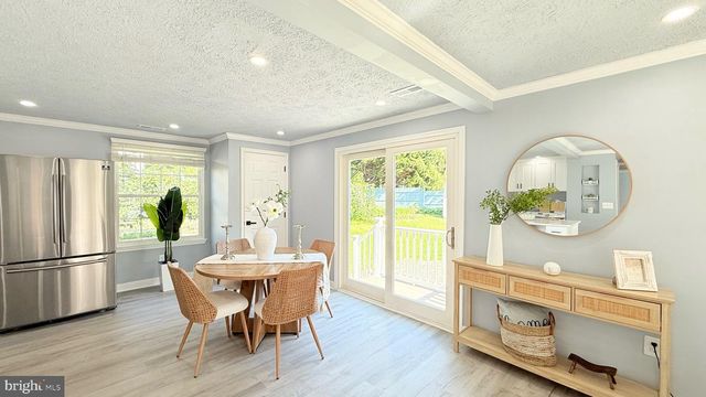 5364 LAURA BELLE LN, Fairfax, VA 22032