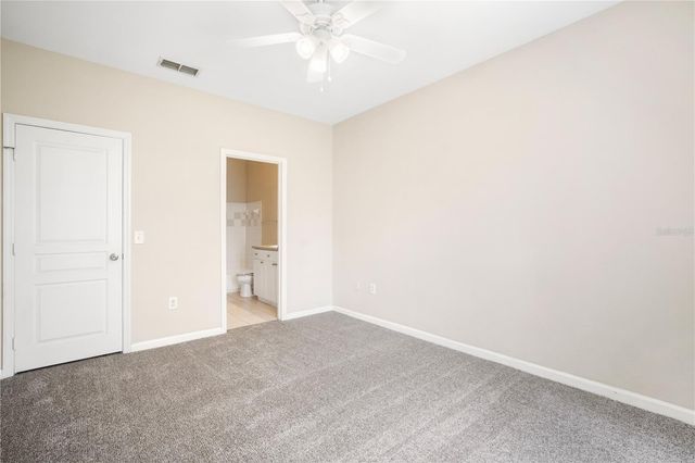 9301 CRESCENT LOOP CIRCLE 206, Tampa, FL 33619