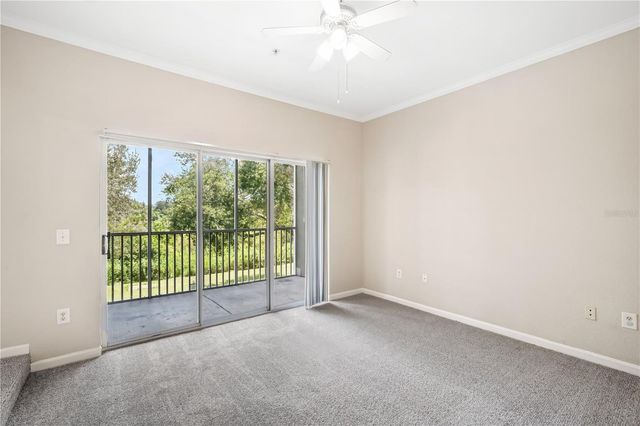 9301 CRESCENT LOOP CIRCLE 206, Tampa, FL 33619