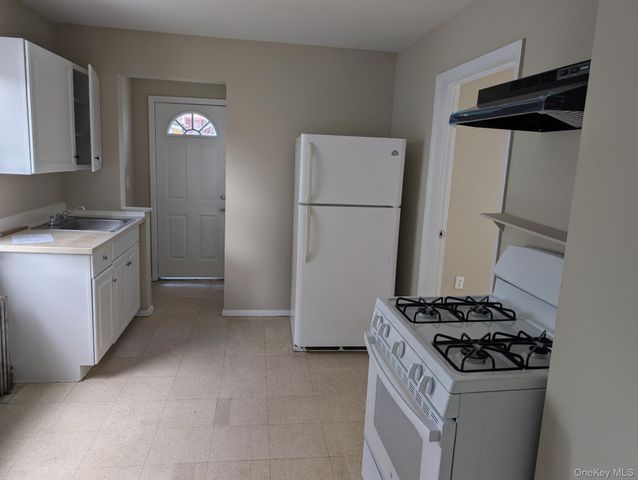 136 Duffy Avenue, Hicksville, NY 11801