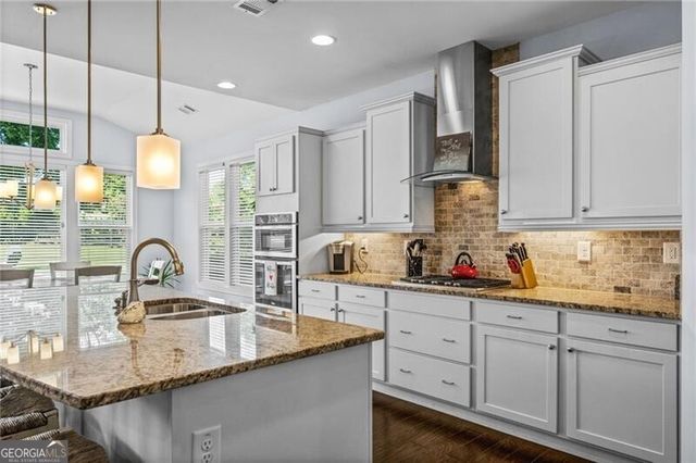 329 Carmichael Circle, Canton, GA 30115