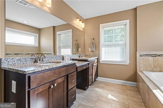 329 Carmichael Circle, Canton, GA 30115
