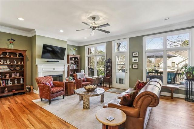 1454 Wembley NE Court, Atlanta, GA 30329