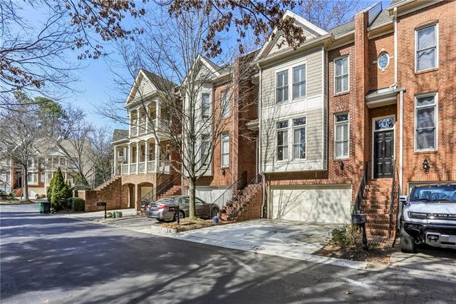 1454 Wembley NE Court, Atlanta, GA 30329