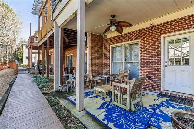 1454 Wembley NE Court, Atlanta, GA 30329