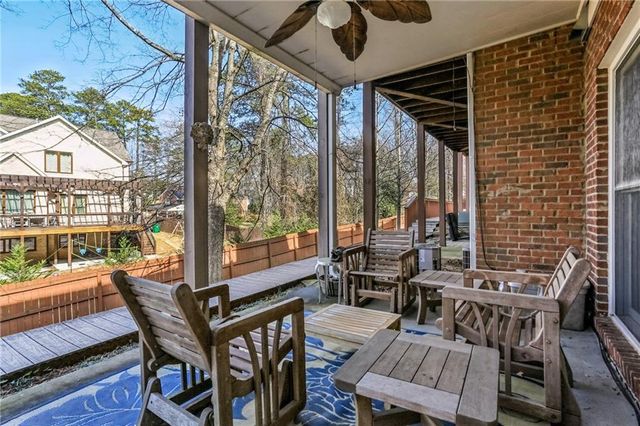 1454 Wembley NE Court, Atlanta, GA 30329
