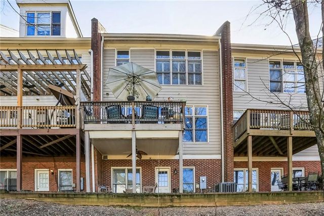 1454 Wembley NE Court, Atlanta, GA 30329