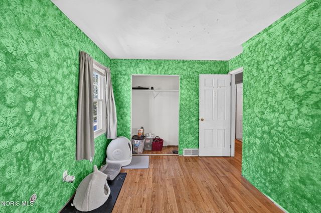 4432 Burningtree Drive, Toledo, OH 43623