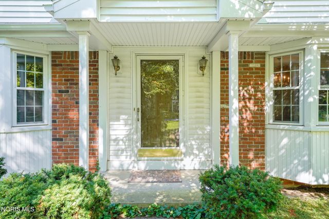 4432 Burningtree Drive, Toledo, OH 43623