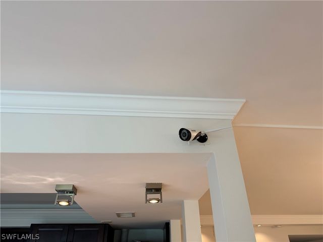 1810 BALD EAGLE DR A, Naples, FL 34105