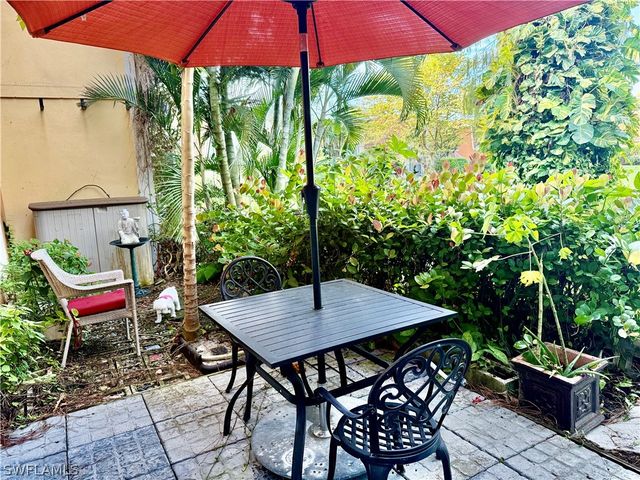 1810 BALD EAGLE DR A, Naples, FL 34105