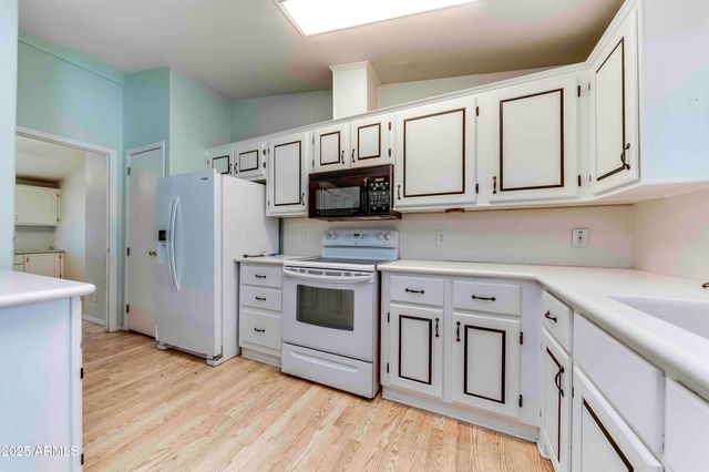 17200 W BELL Road 2337, Surprise, AZ 85374