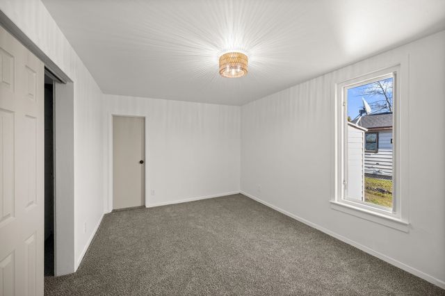 1624 E Bridgeport Ave, Spokane, WA 99207