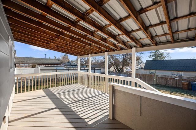 1624 E Bridgeport Ave, Spokane, WA 99207