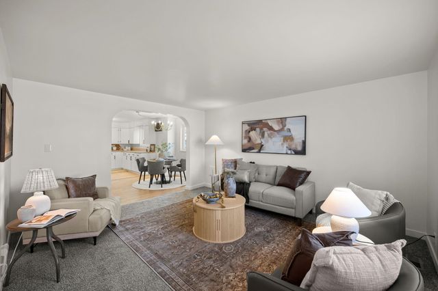 1624 E Bridgeport Ave, Spokane, WA 99207