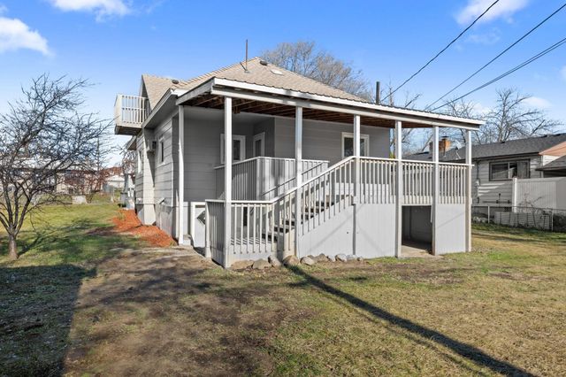 1624 E Bridgeport Ave, Spokane, WA 99207