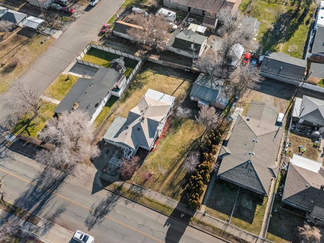 1624 E Bridgeport Ave, Spokane, WA 99207