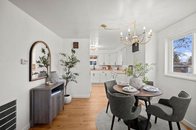 1624 E Bridgeport Ave, Spokane, WA 99207