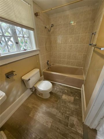 725 N WESTMORELAND DRIVE 1, Orlando, FL 32804