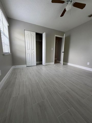 1605 N 42ND Street, Fort Pierce, FL 34947