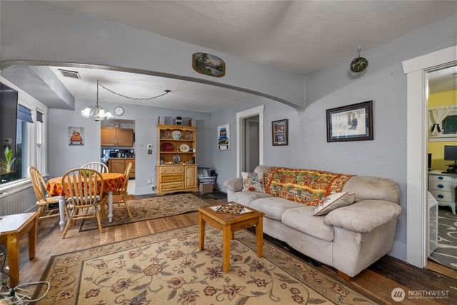 502 S 55th Street, Tacoma, WA 98408