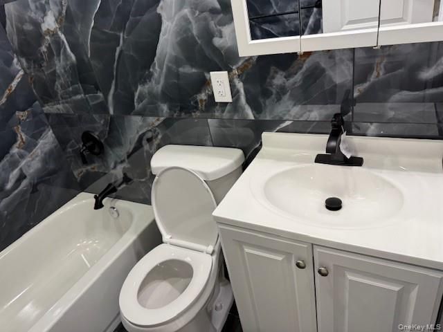 1052 Bay Shore Avenue, Bay Shore, NY 11706