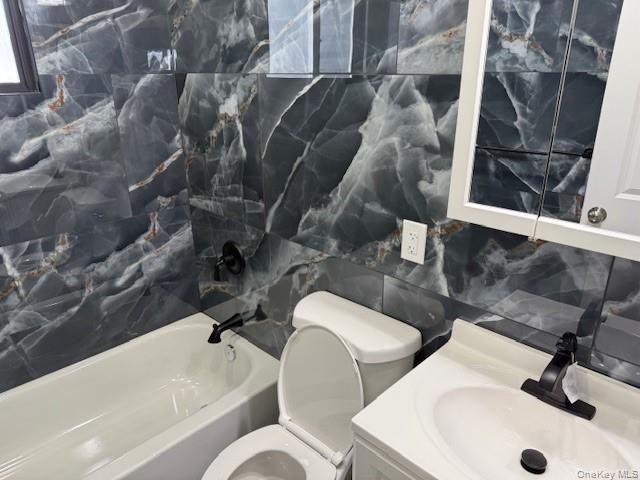 1052 Bay Shore Avenue, Bay Shore, NY 11706