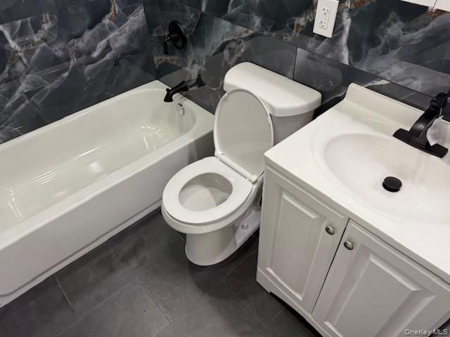 1052 Bay Shore Avenue, Bay Shore, NY 11706