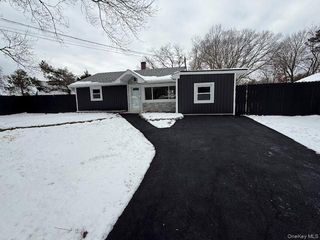 1052 Bay Shore Avenue, Bay Shore, NY 11706