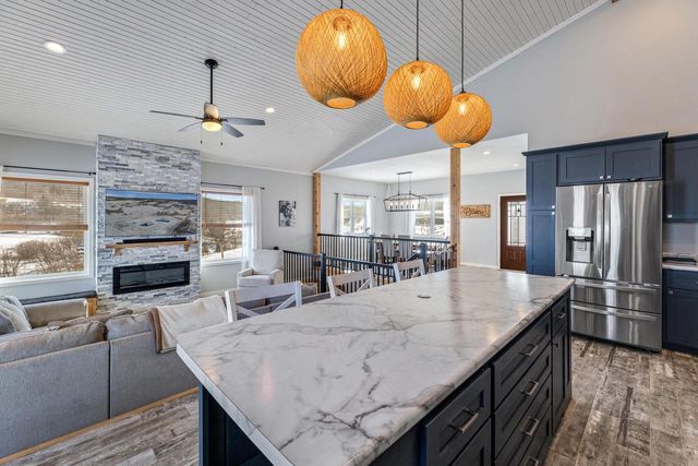 16410 Hedge ROAD, Tomah, WI 54660