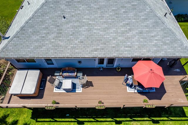 32410 N Ridge Rd, Chattaroy, WA 99003