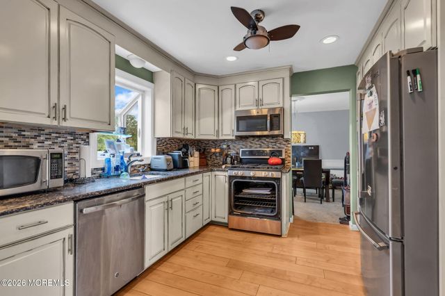 2209 Crestwood Drive, Forked River, NJ 08731