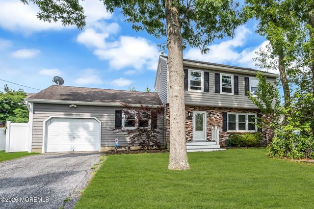 2209 Crestwood Drive, Forked River, NJ 08731