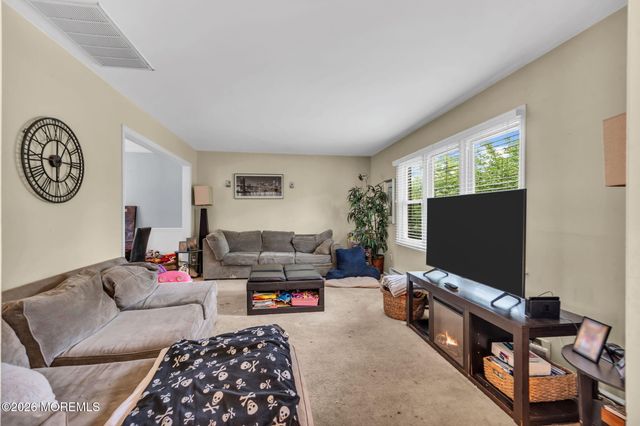 2209 Crestwood Drive, Forked River, NJ 08731
