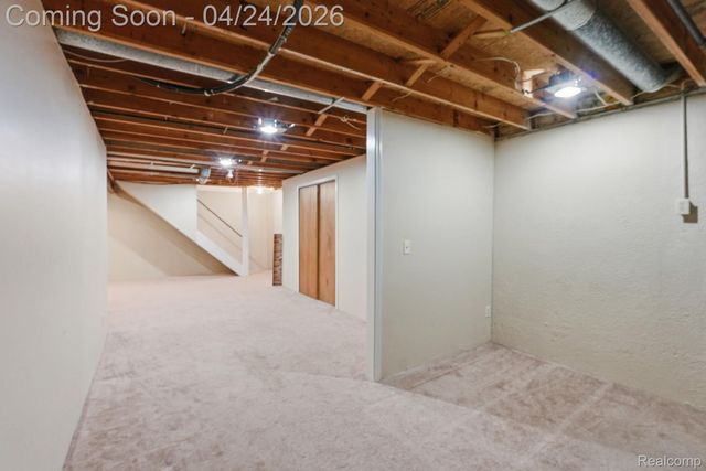8750 Williamsport Drive, White Lake Charter Township, MI 48386
