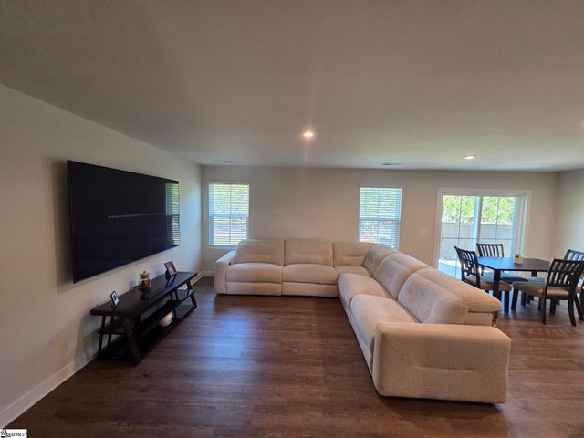 705 John Anderson Drive, Reidville, SC 29388