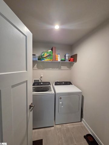 705 John Anderson Drive, Reidville, SC 29388
