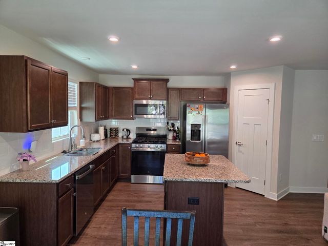 705 John Anderson Drive, Reidville, SC 29388