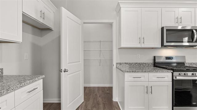 11923 Aukerman Way, Hampton, GA 30228