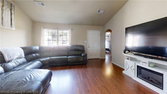 1153 Madeleine Court, Greenwood, AR 72936