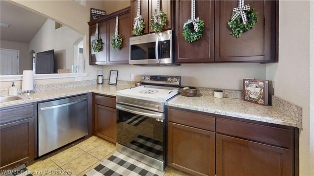 1153 Madeleine Court, Greenwood, AR 72936