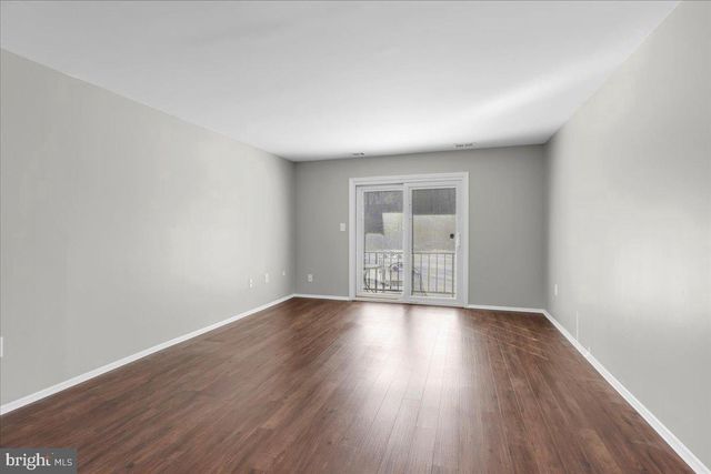 915 SILVER CT, Hamilton, NJ 08690