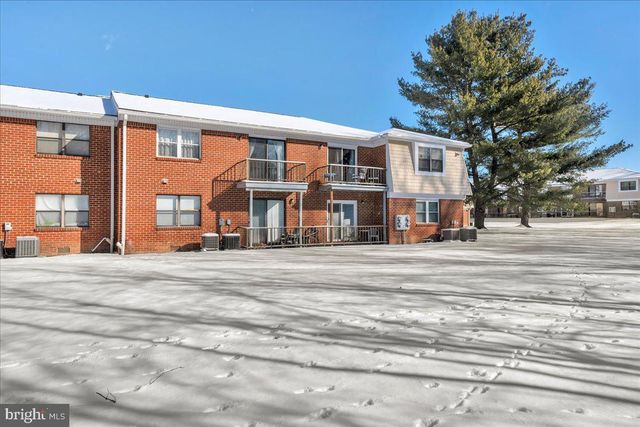 915 SILVER CT, Hamilton, NJ 08690