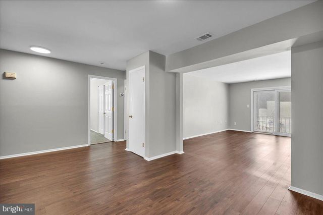 915 SILVER CT, Hamilton, NJ 08690