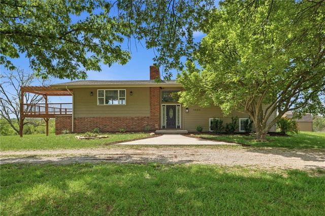 5600 N 115th Street, Kansas City, KS 66109