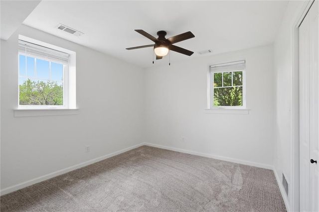 5600 N 115th Street, Kansas City, KS 66109