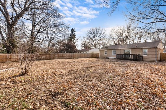 7309 ELM Avenue, Raytown, MO 64133