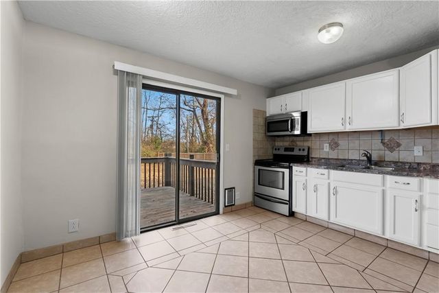 7309 ELM Avenue, Raytown, MO 64133