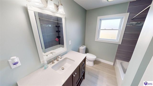 818 Otter Creek Road, Vine Grove, KY 40175